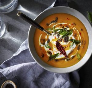 Pročitajte više o članku Curry juha od mrkve