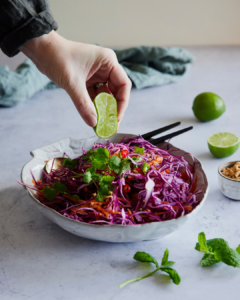 Ankarsrum azijska salata recept